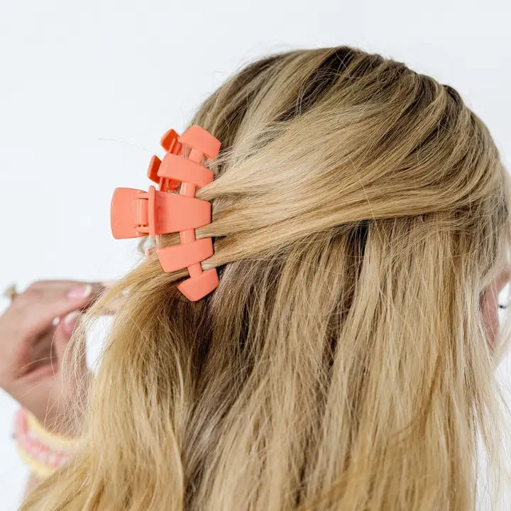 Teleties Classic Lexie Hull Medium Claw Clip