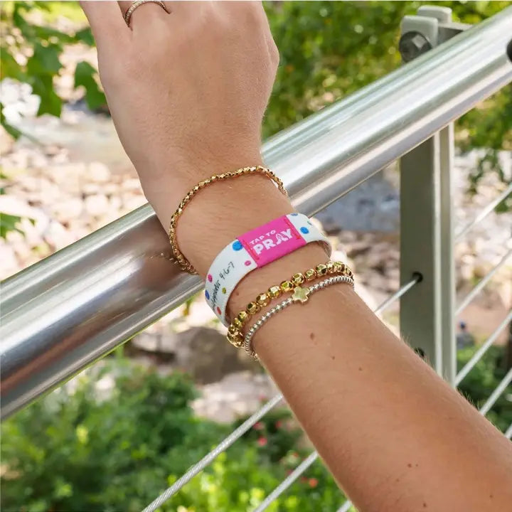 Tap To Pray® Kingfolk Series Wristband – Anxious For Nothing