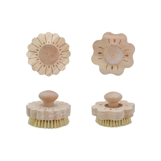 HAZEL MAZEL 4" Rdx3"H Beech Wood & Sisal Flower