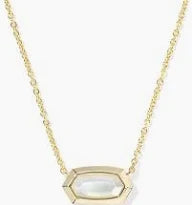 KENDRA SCOTT ELISA BEZEL SHORT PENDANT NECKLACE GOLD IVORY MOTHER OF PEARL
