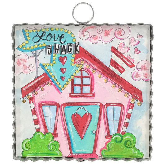 The Round Top Collection Mini Art Love Shack