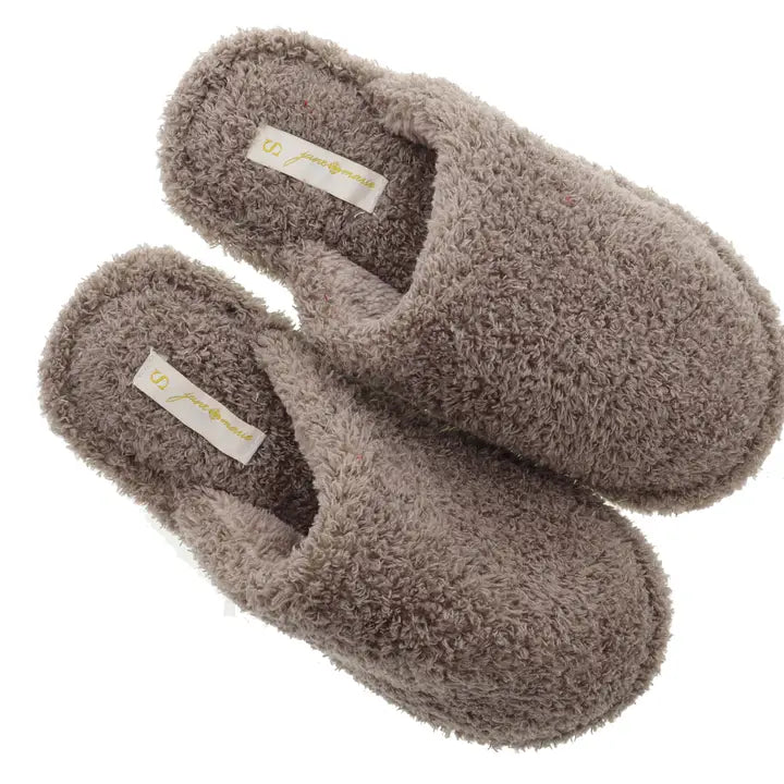 Jane Marie Taupe Closed Toe Slipper