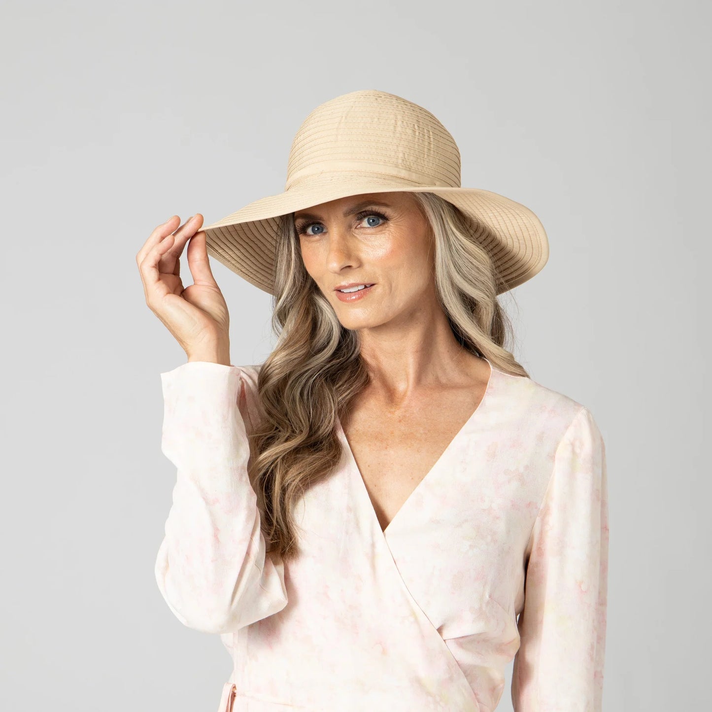 San Diego Hat Women's Ribbon Medium Brim Floppy-Beige