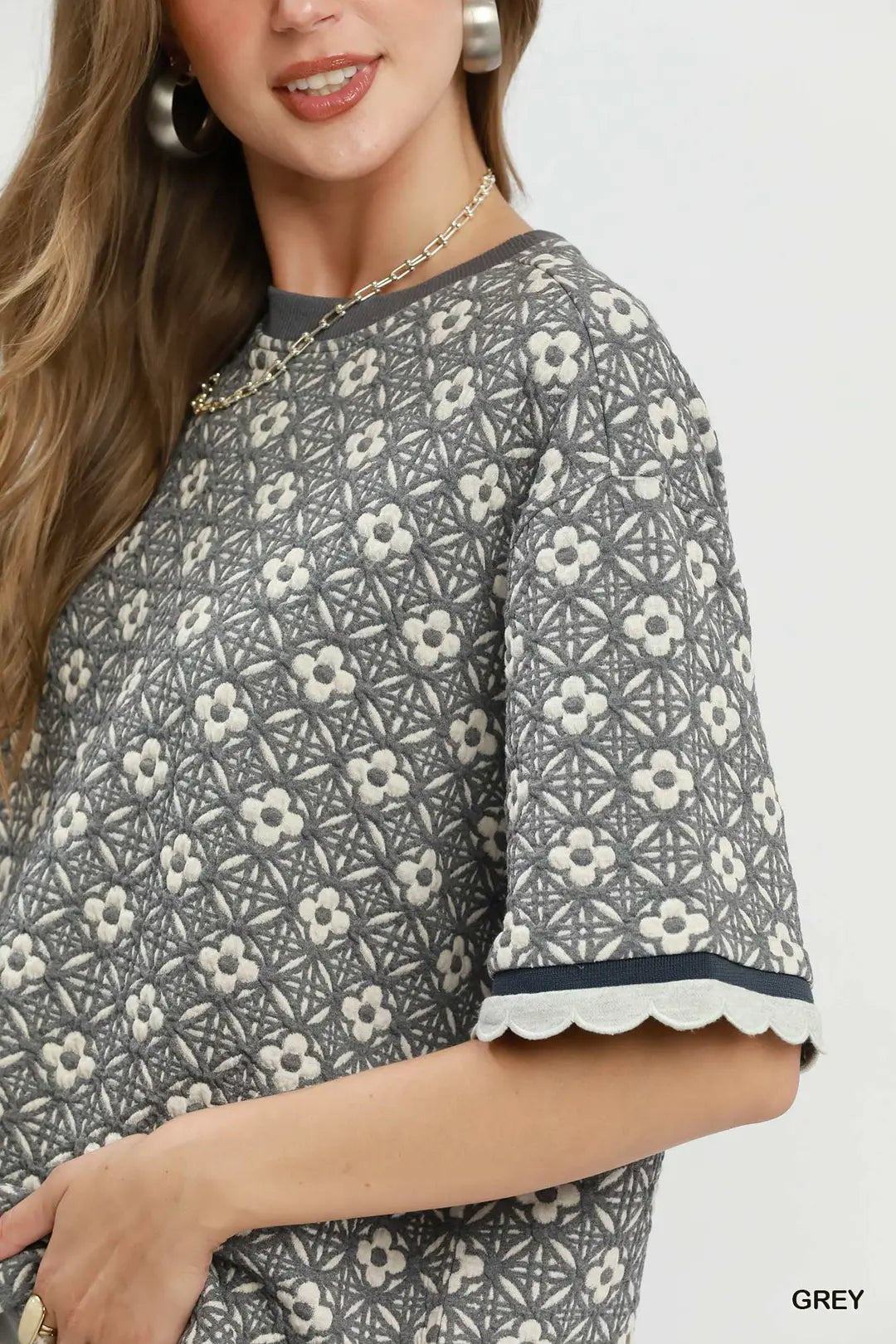 Umgee Jacquard Crew Neck Top