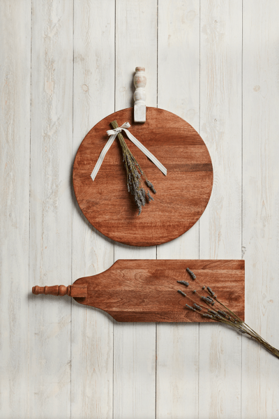MUD PIE BANISTER HANDLE ROUND BOARD