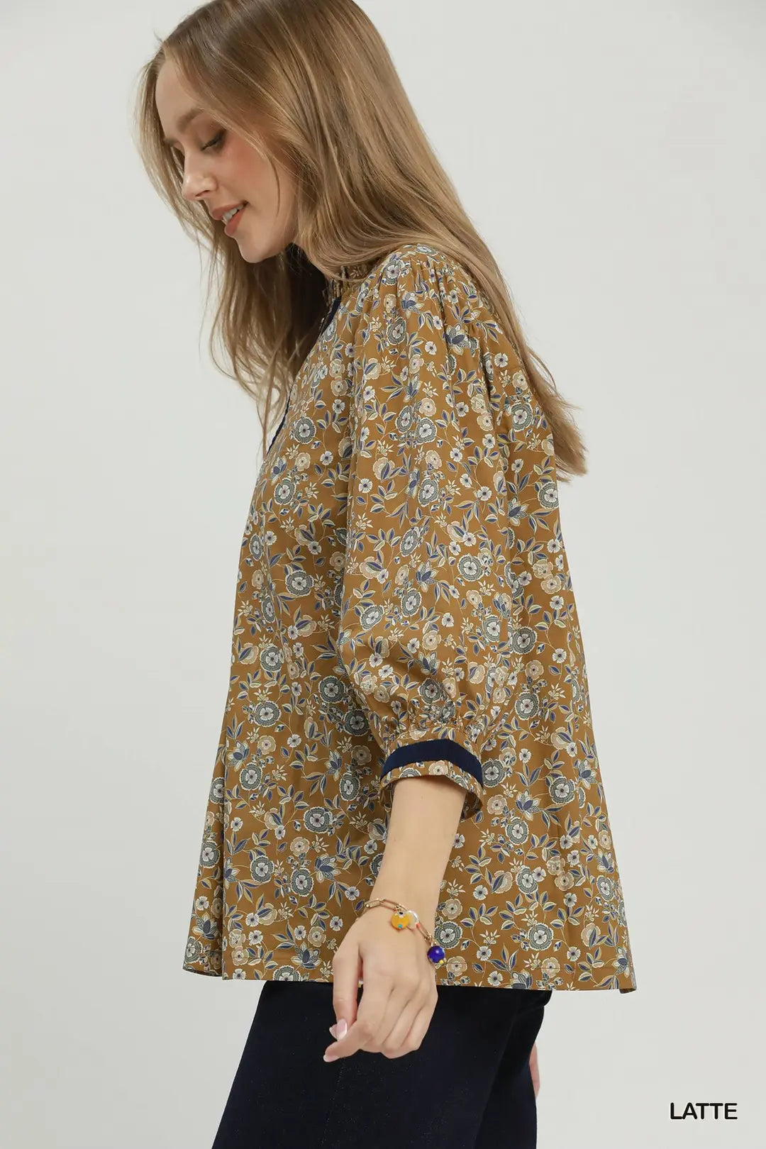 Umgee Floral Contrast Trim Peasant Blouse