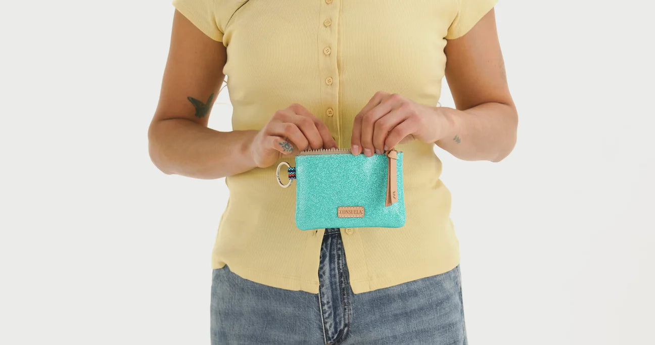 CONSUELA Pouch, Lumi