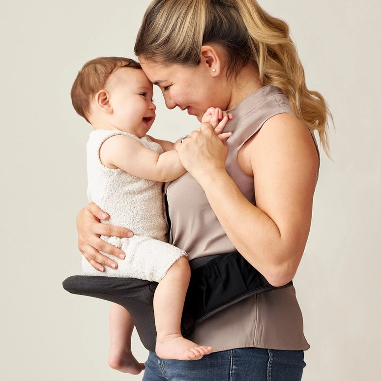 Itzy Ritzy Hold & Fold™ - Hip Seat Carrier