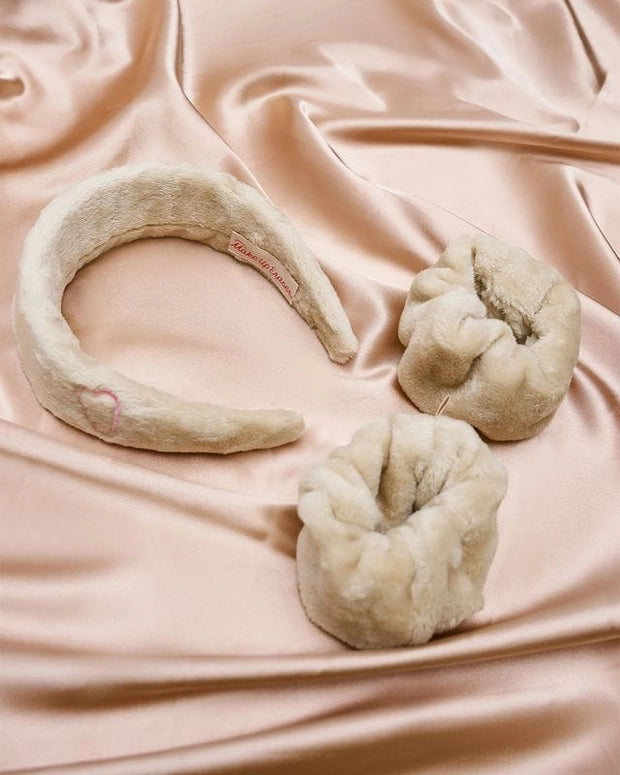 The Original MakeUp Eraser Drip Eraser 3pc Spa Set | Sweet Cream