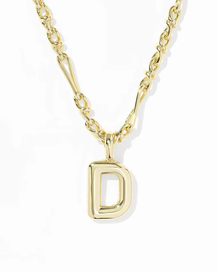 KENDRA SCOTT BUBBLE LETTER D SHORT PENDANT NECKLACE GOLD