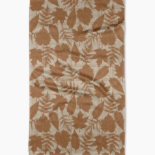 Geometry Autumnal Leaves Gold