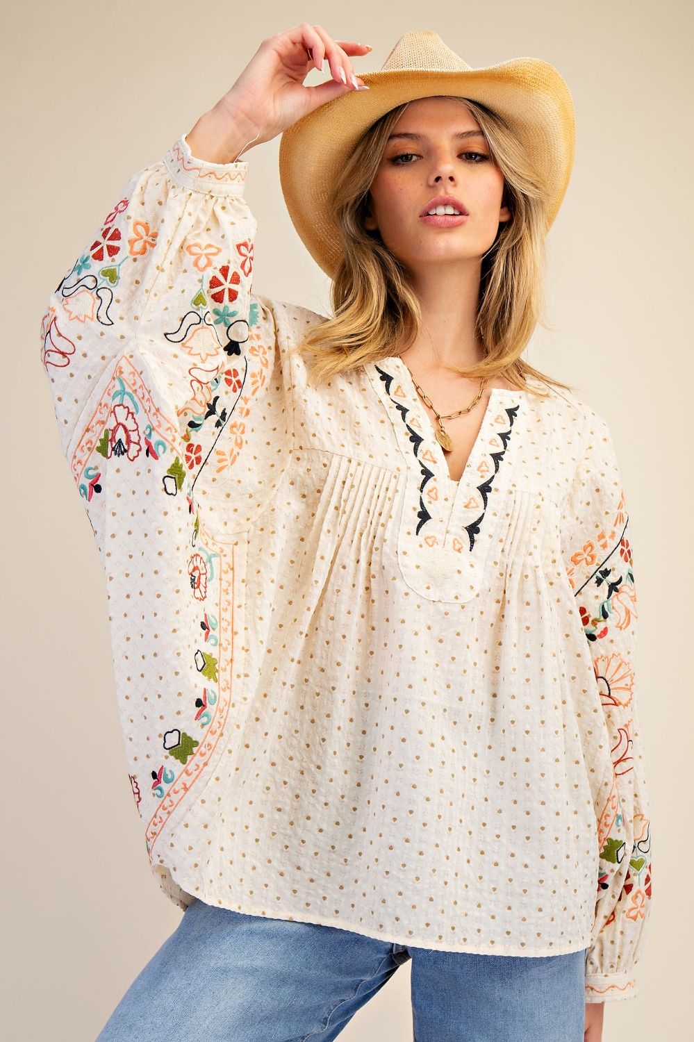 EASEL EMBROIDERY DETAILING BLOUSE
