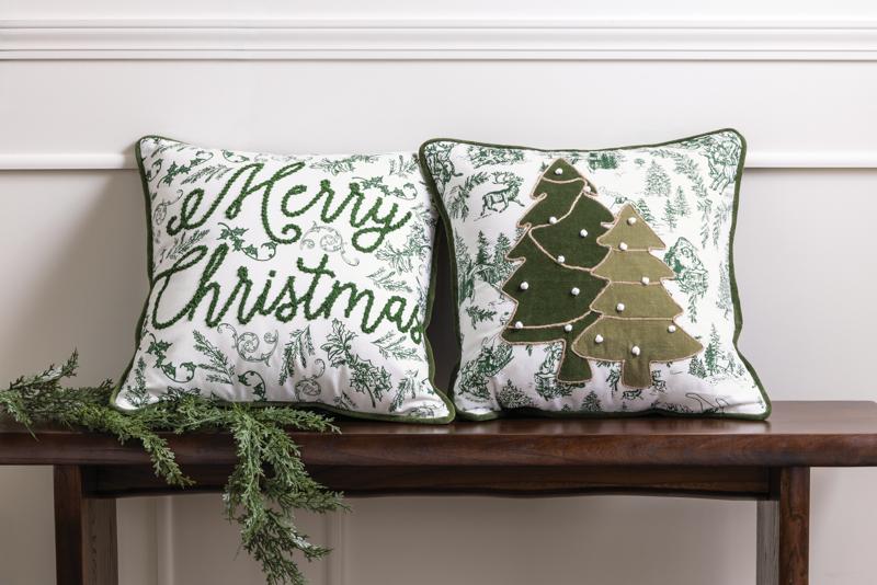 MUD PIE GREEN TOILE MERRY CHRISTMAS PILLOW
