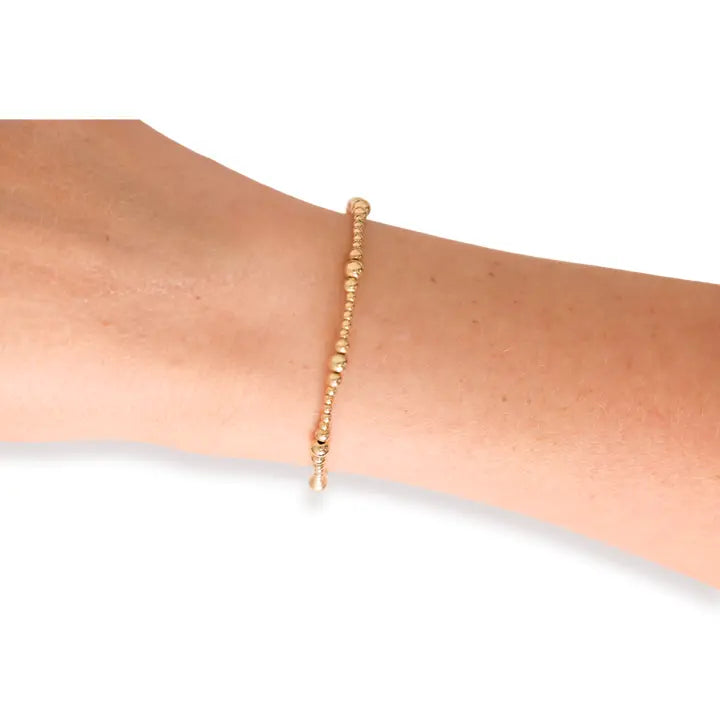 Beaded Blondes Dainty Sutton Bracelet in Gold