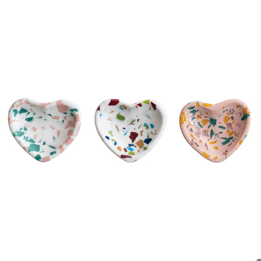 HAZEL MAZEL 2-1/4"L x 2"W Resin Heart