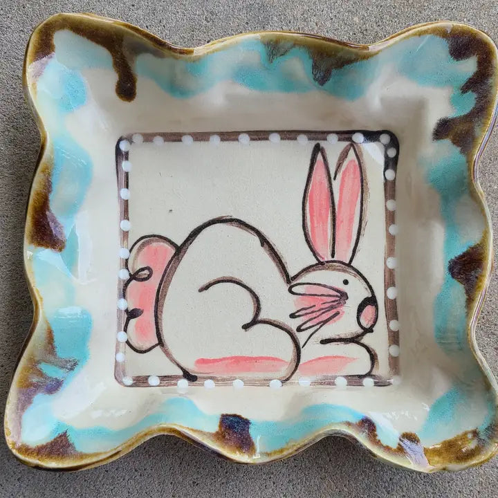Heartfelt Traditions Small Plate (Drip Bunny)