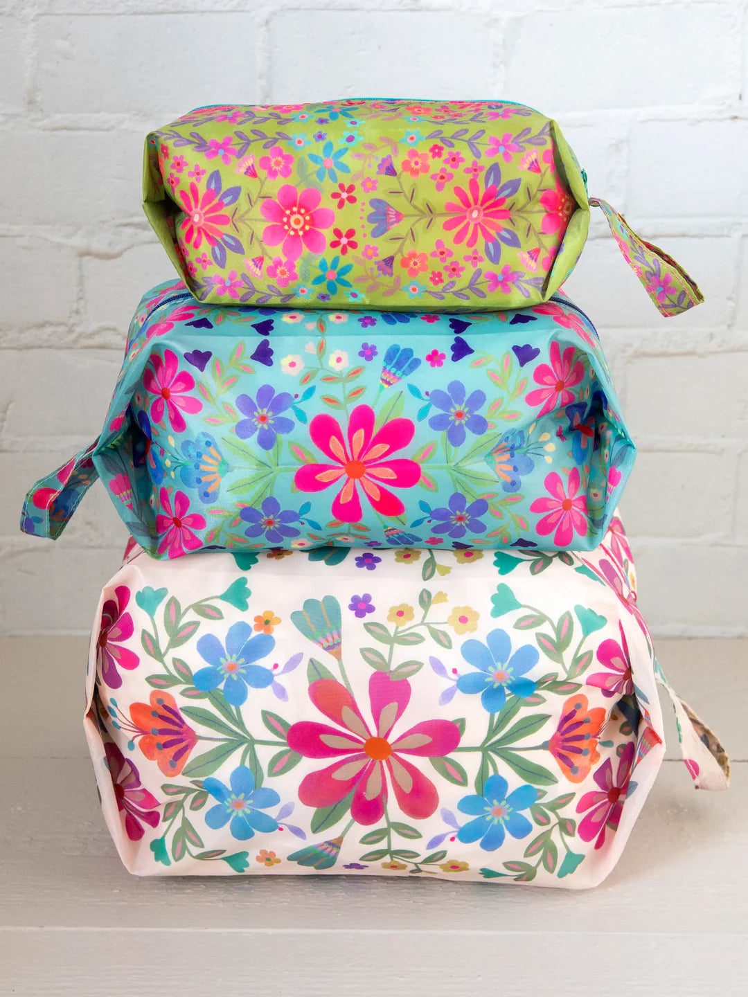Natural Life Pack & Go Packing Cubes, Set of 3-Folk Flower