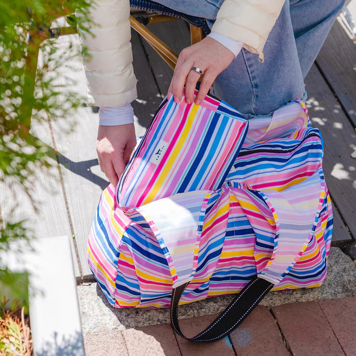 SCOUT GOING PLACES TOTE-STRIPE A POSE