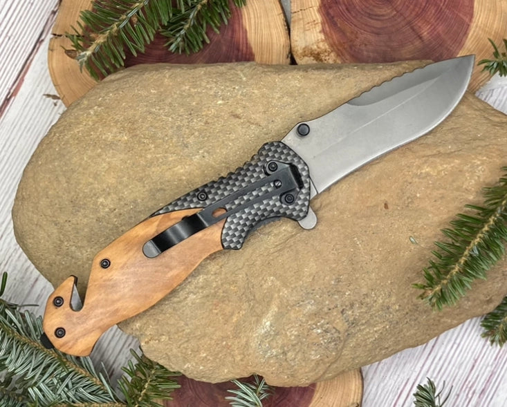 Bass On A Line Knife