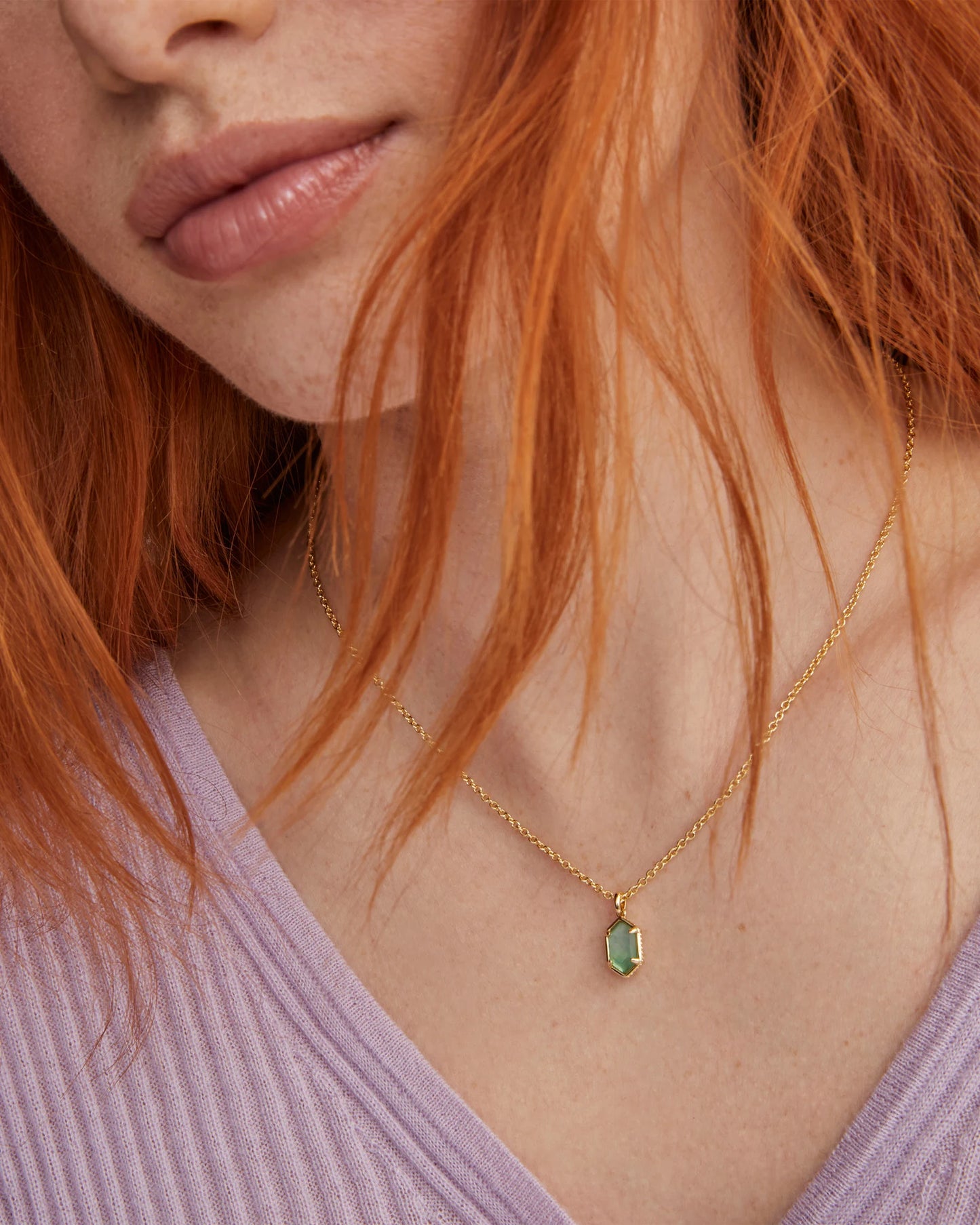 Kendra Scott Hallie Gold Short Pendant Necklace-Mint Green Watercolor Illusion