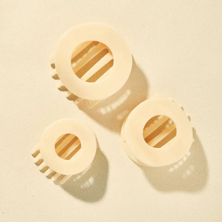 Teleties Almond Beige | Large | Flat Circle Hair Clip