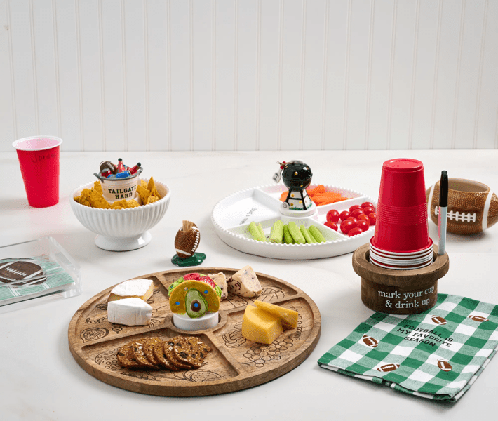 MUD PIE GRILL LIGHT-UP SITTER