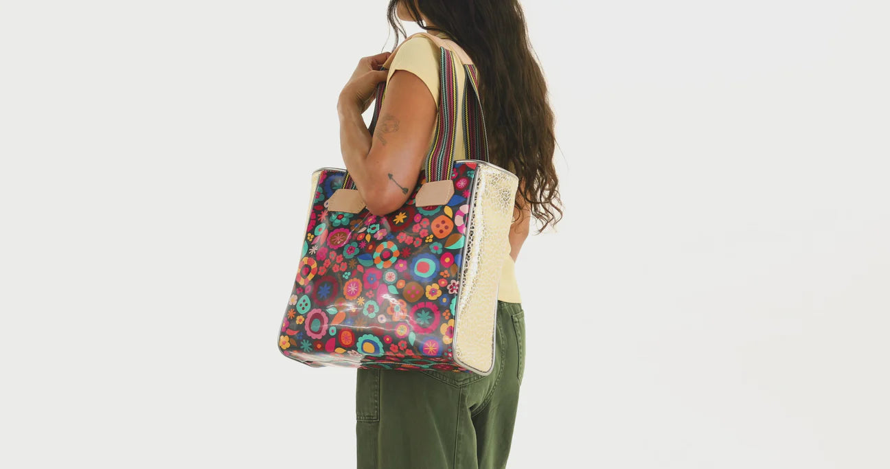 CONSUELA Classic Tote, Amelie