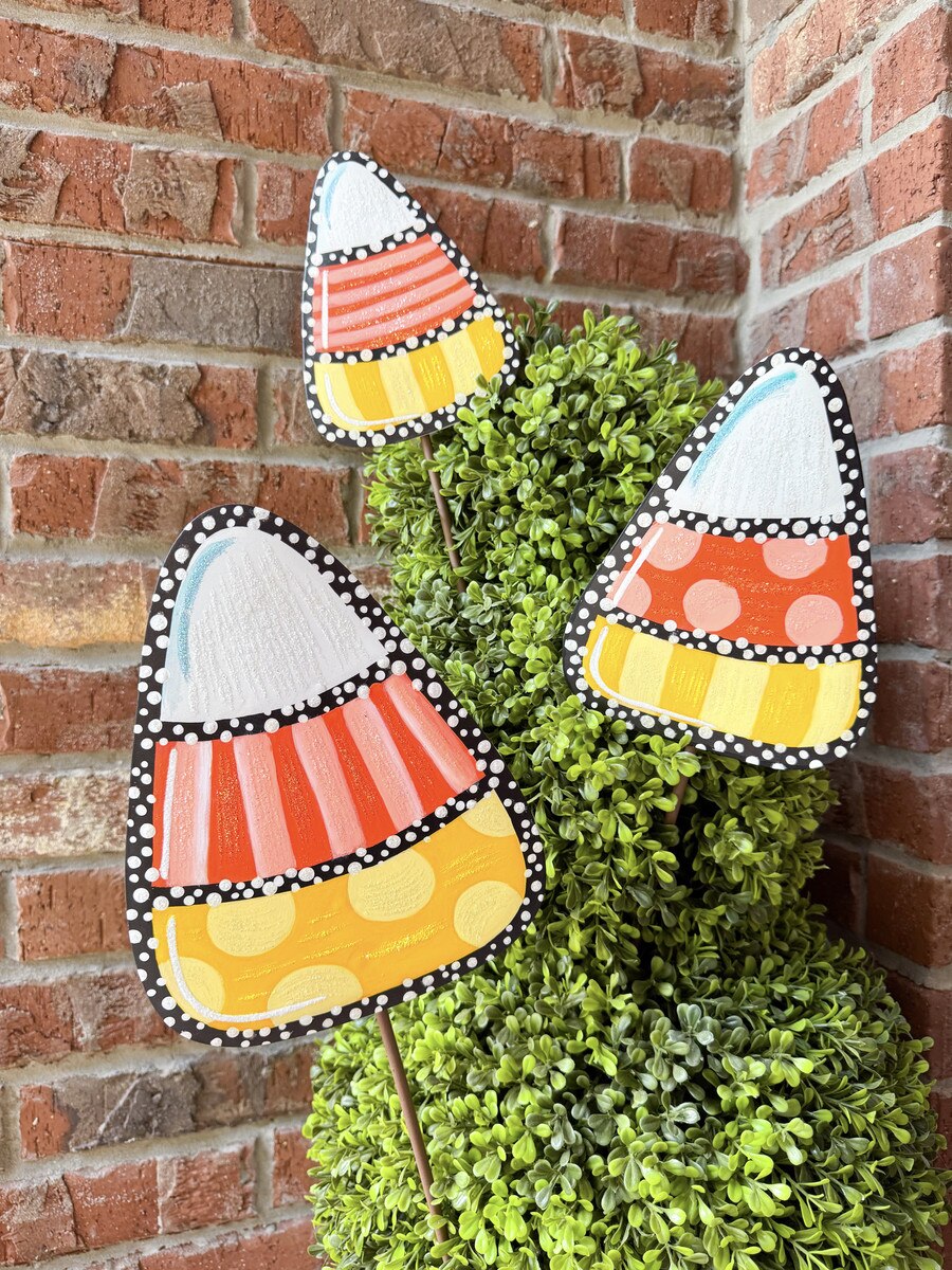 The Round Top Collection Whimsy Candy Corns