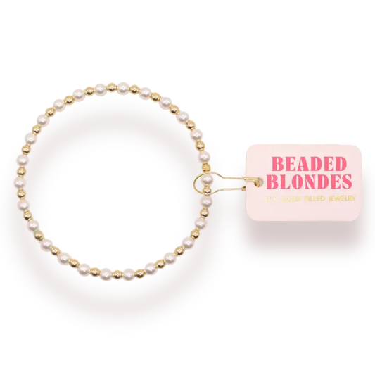 Beaded Blondes Luci Pearl Bracelet in Gold