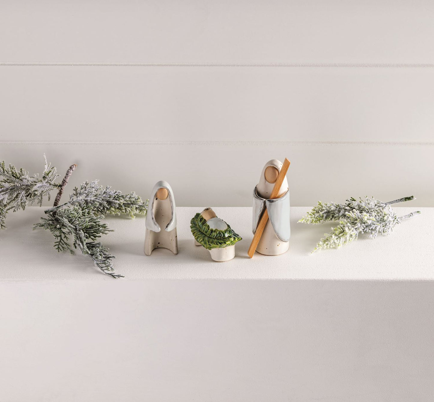 MUD PIE FARM CHRISTMAS CERAMIC NATIVITY SET