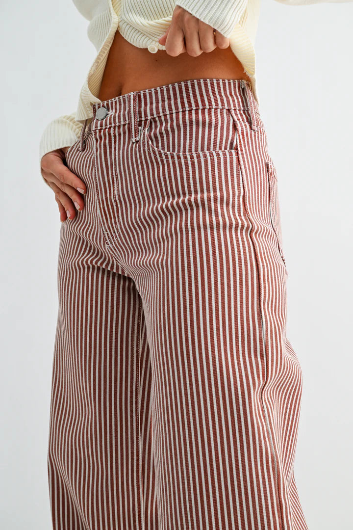 Just Black Denim The Relaxed Wide Leg Jean