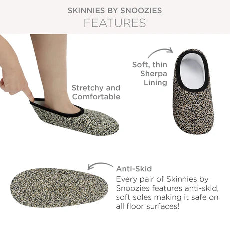 Snoozies! Womens Skinnies Slippers Pinwheel