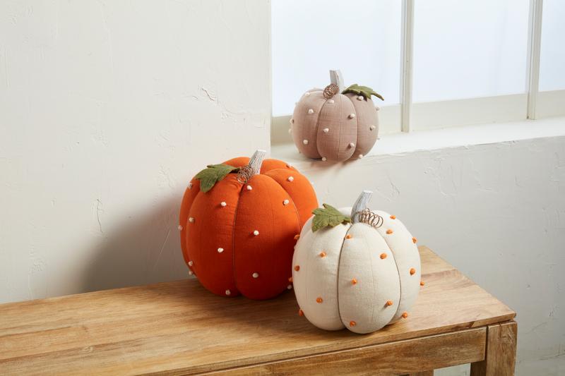 MUD PIE ORANGE FRENCH KNOT PUMPKIN