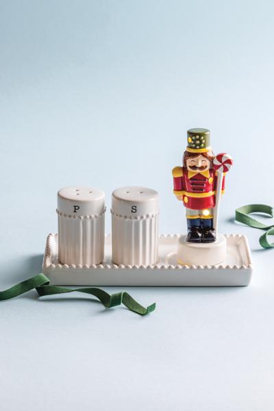 MUD PIE NUTCRACKER LIGHT-UP SITTER
