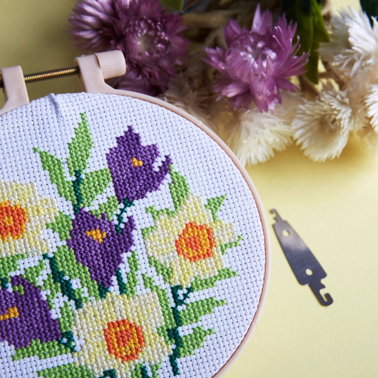Simply Make Cross Stitch Craft Kit Daffodils & Crocus Design