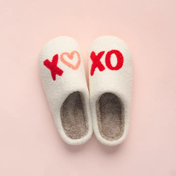 The Darling Effect Fuzzy Slippers - Xoxo