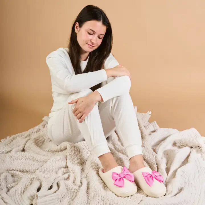 The Darling Effect Fuzzy Slippers-Betty Bow Hot Pink