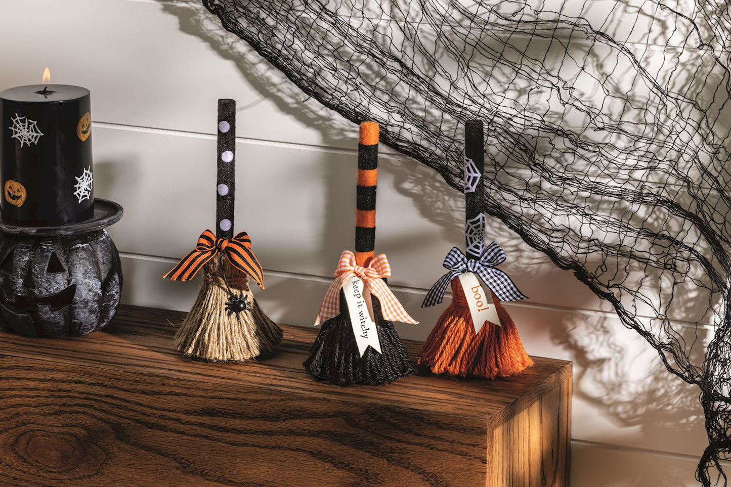 MUD PIE SMALL HALLOWEEN BROOM