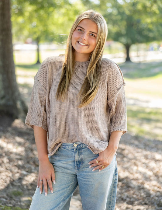 Easel Half Sleeve Knitted Boxy Sweater