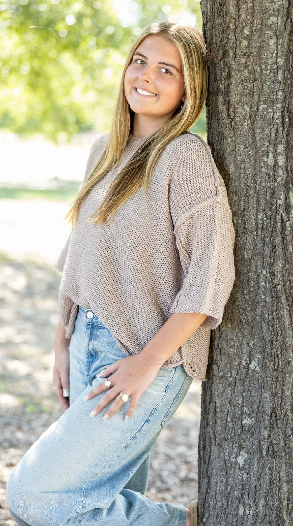 Easel Half Sleeve Knitted Boxy Sweater